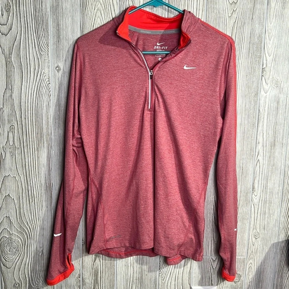 Women Nike Dri-Fit Pullover size Medium - Picture 1 of 6